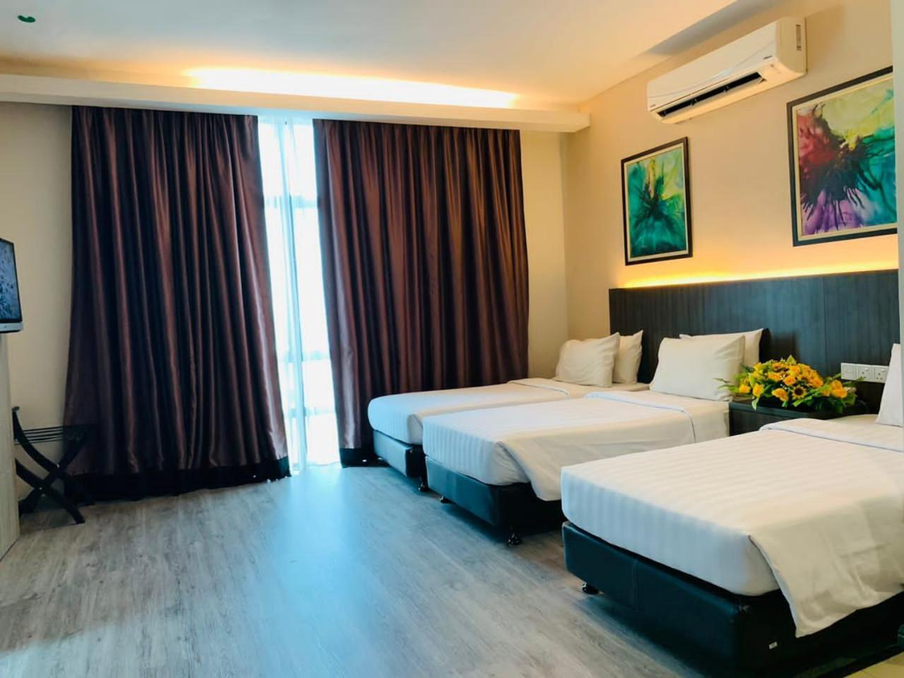 Holiday Villa Hotel & Suites Kota Bharu - Wakaf Che Yeh, Night Market Εξωτερικό φωτογραφία