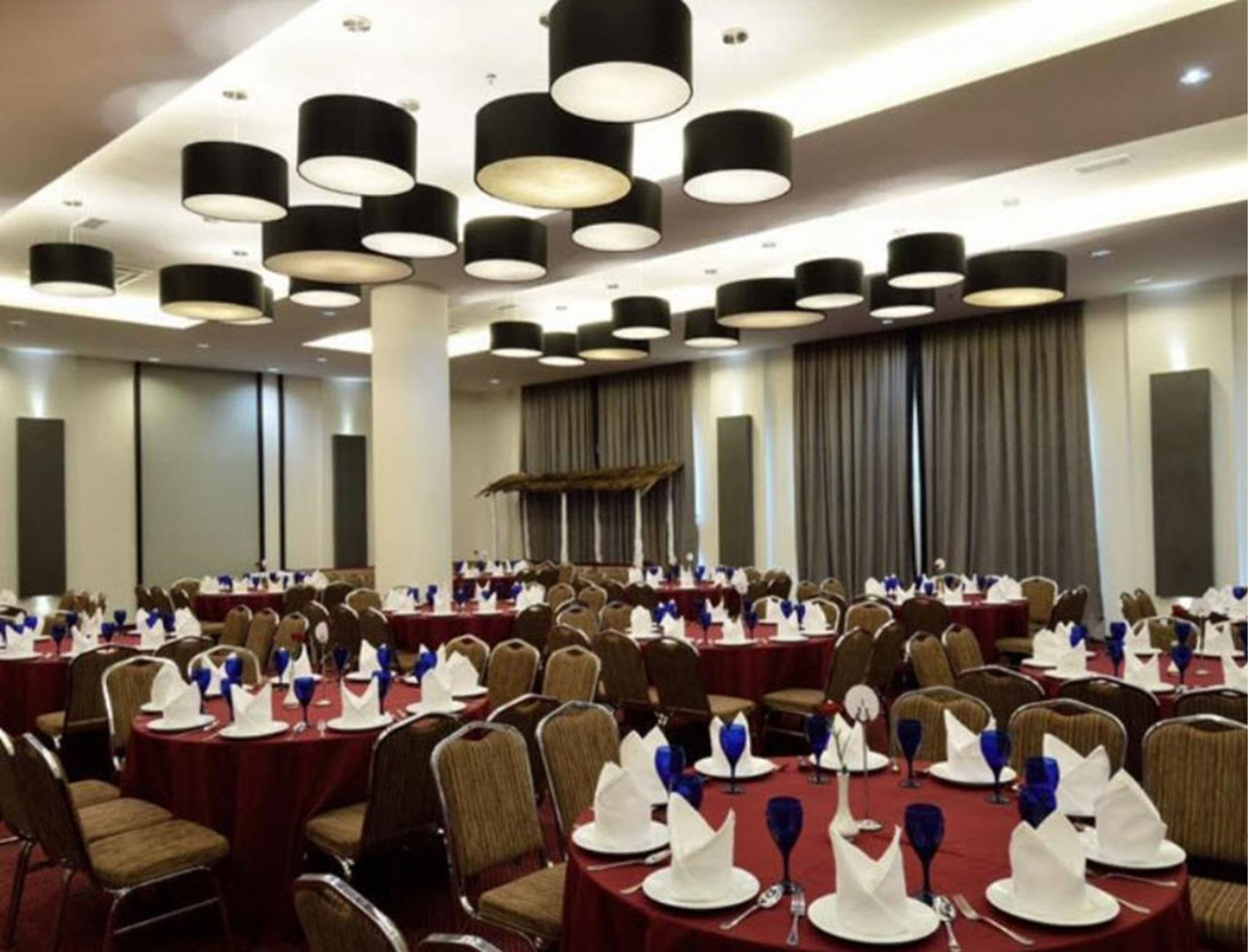 Holiday Villa Hotel & Suites Kota Bharu - Wakaf Che Yeh, Night Market Εξωτερικό φωτογραφία